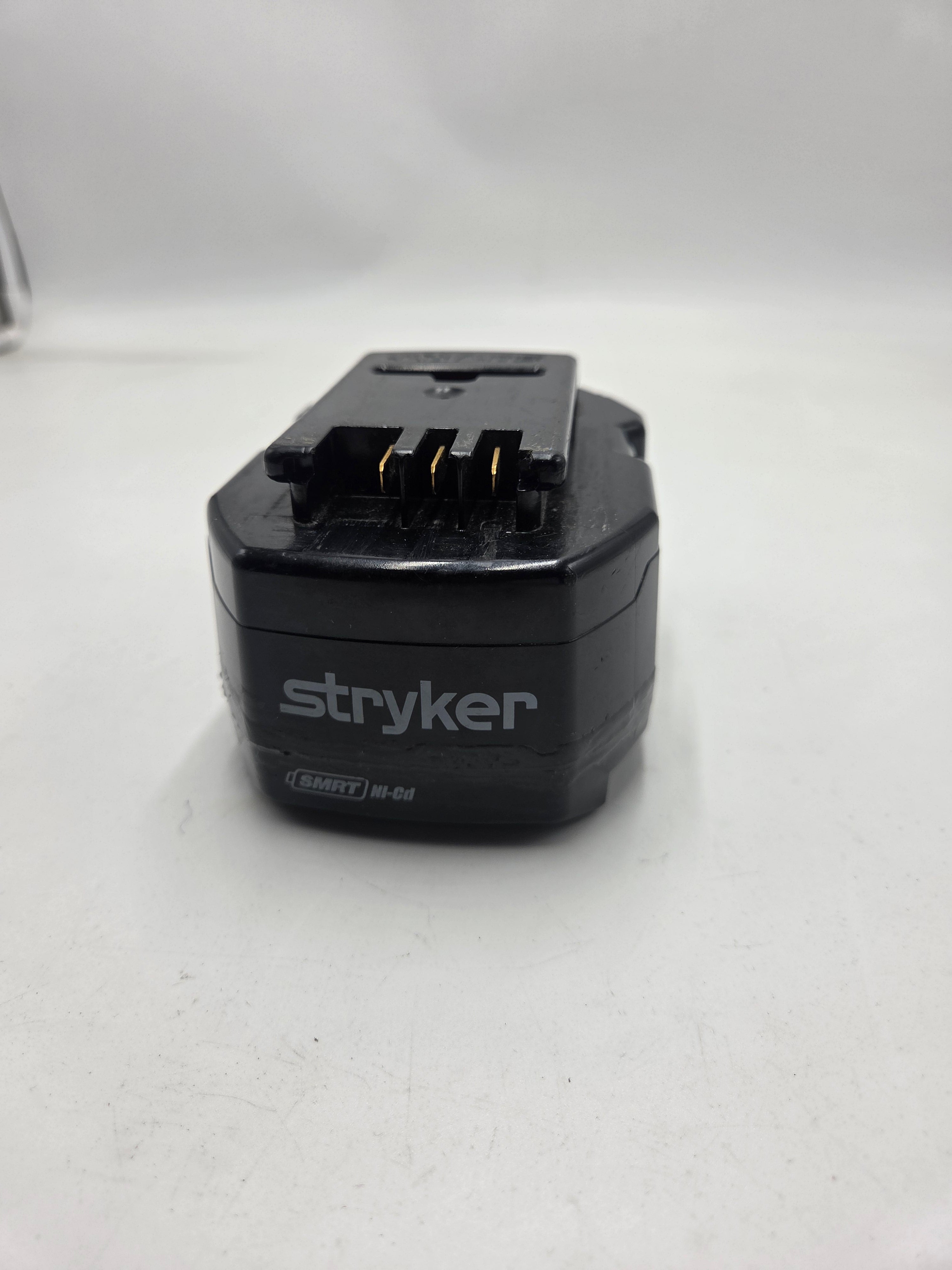 SMRT Replacement Battery for Stryker Powered Stretchers – Refurbished (24V NiCd) - Batteries - Stretchers R Us