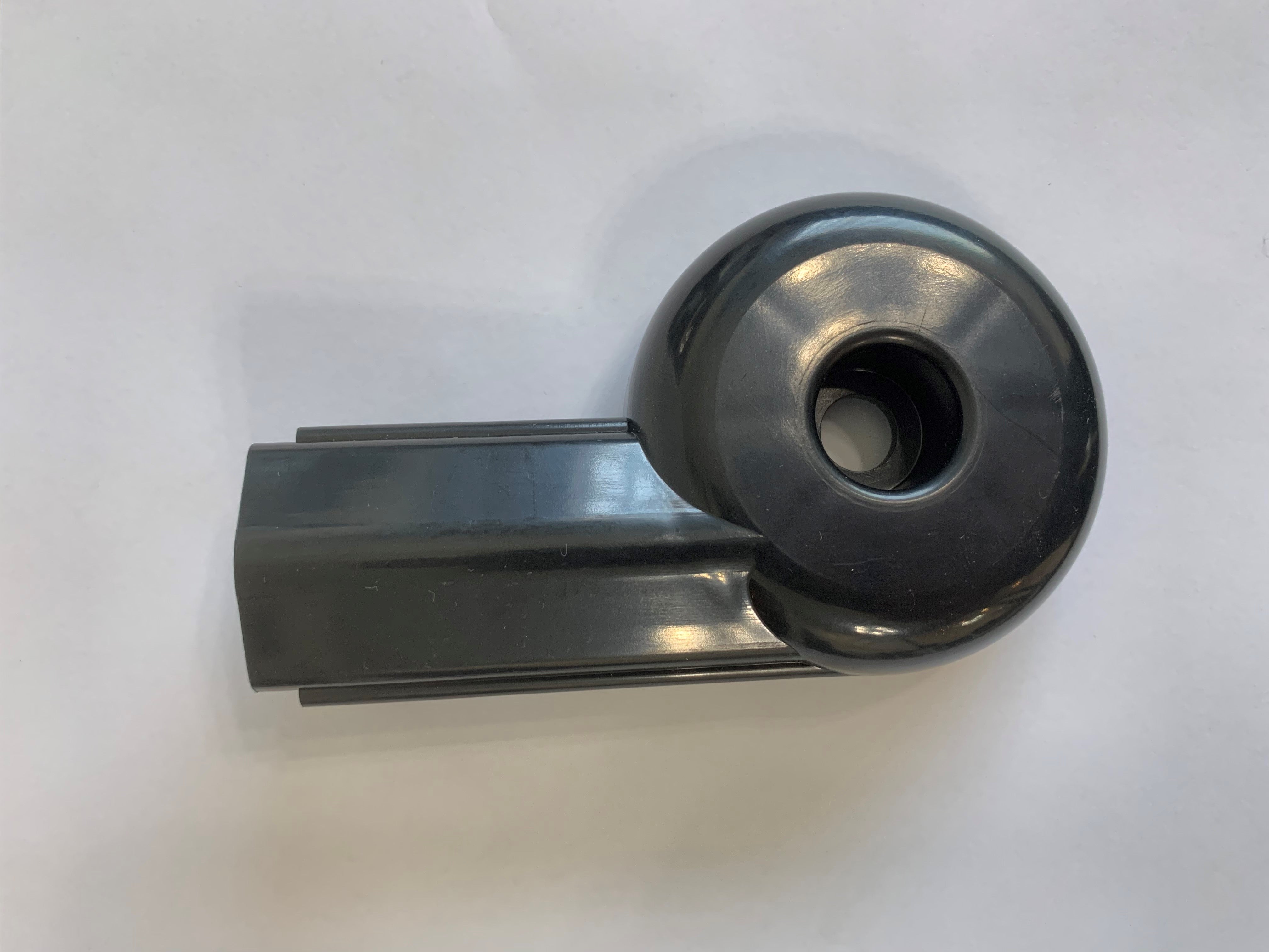 Stryker Pivot Cover Hess End Left | NEW 6060037038