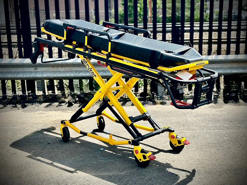 Stryker Performance Pro XT 700 LBS Capacity Ambulance Cot | Refurbished STR6085/6086 FREE SHIPPING