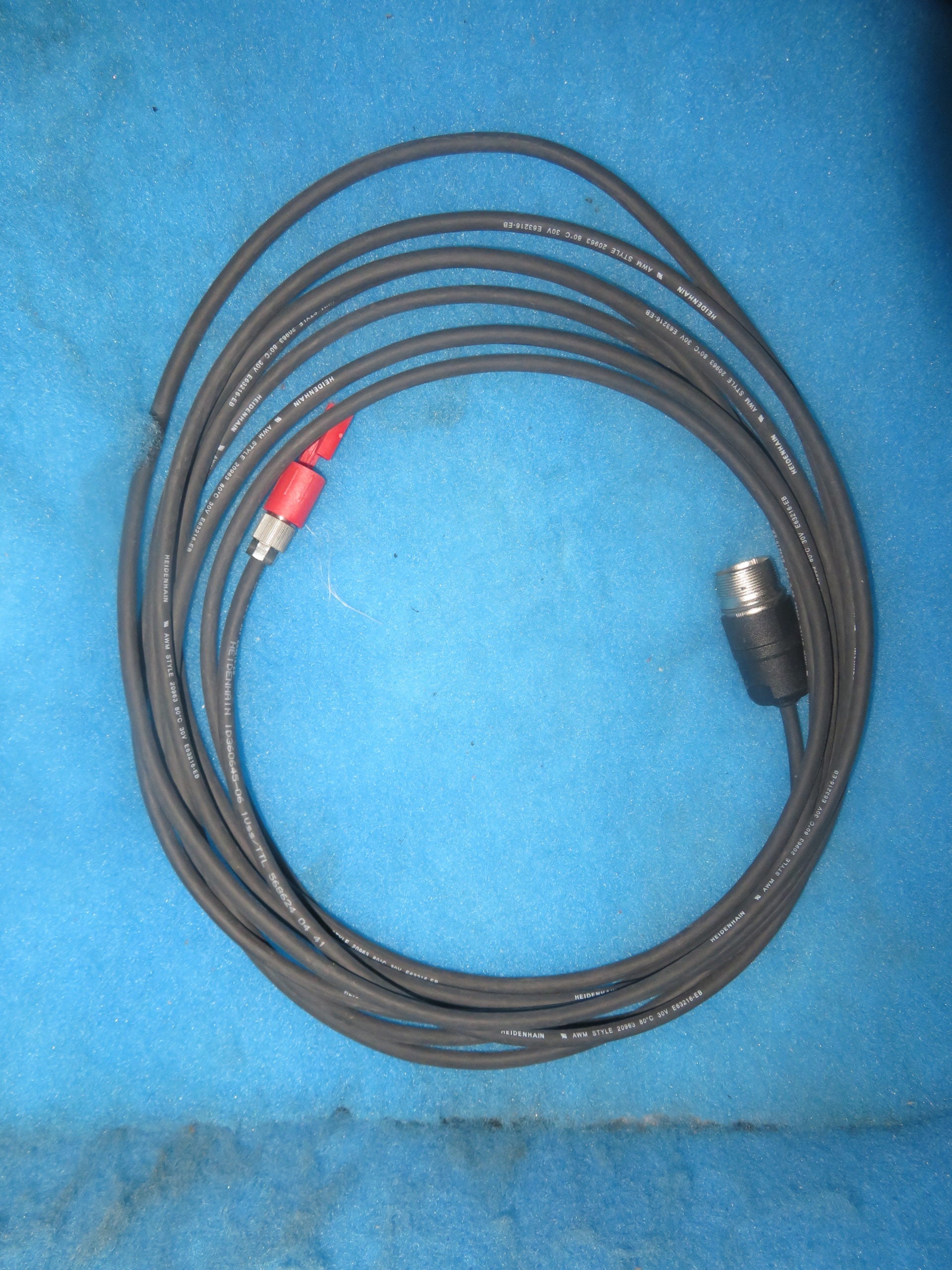 AWM 20671 90°C 30V E63216 - JJJ Medical