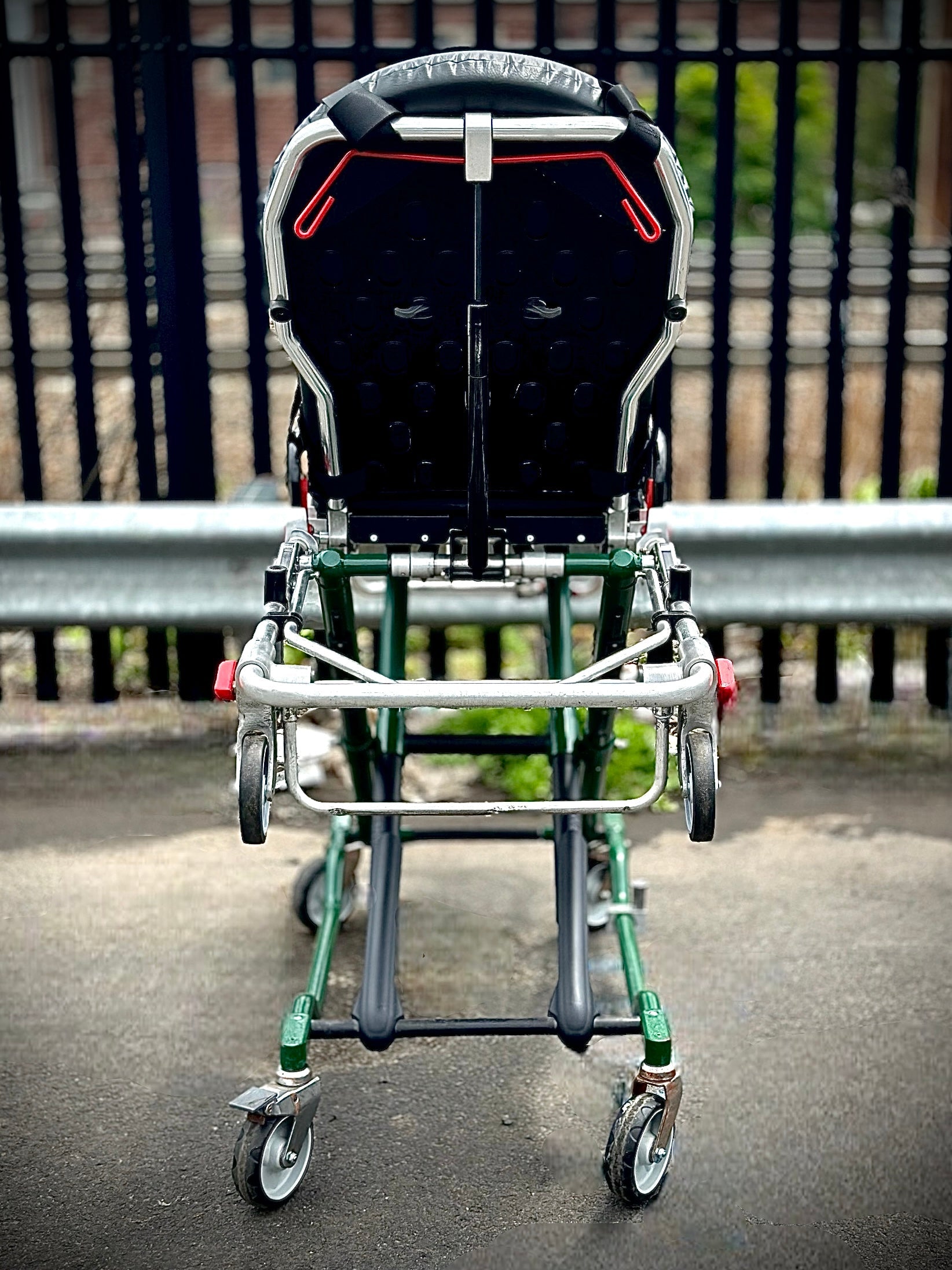 Ferno 35X Proflexx 700 LBS Capacity Ambulance Cot Refurbished - Ferno - JJJ Medical