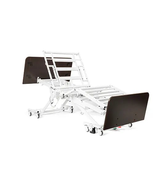 Medacure DLX600 - CLS | Deluxe Expandable Bariatric Low Bed with Cardiac Comfort Chair | Custom Finish & Rail Options - Long Term Care Bed - Stretchers R Us