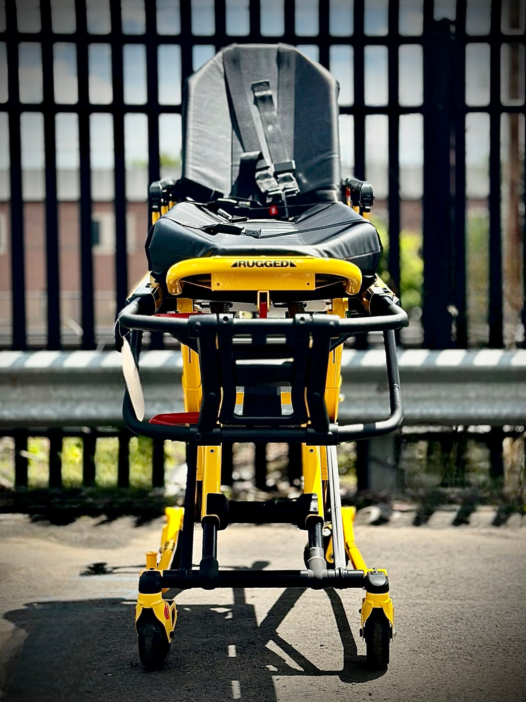 Stryker Performance - PRO XT (6085/6086) Manual Ambulance Cot – 700 lb Capacity – Includes XPS - Stryker - JJJ Medical