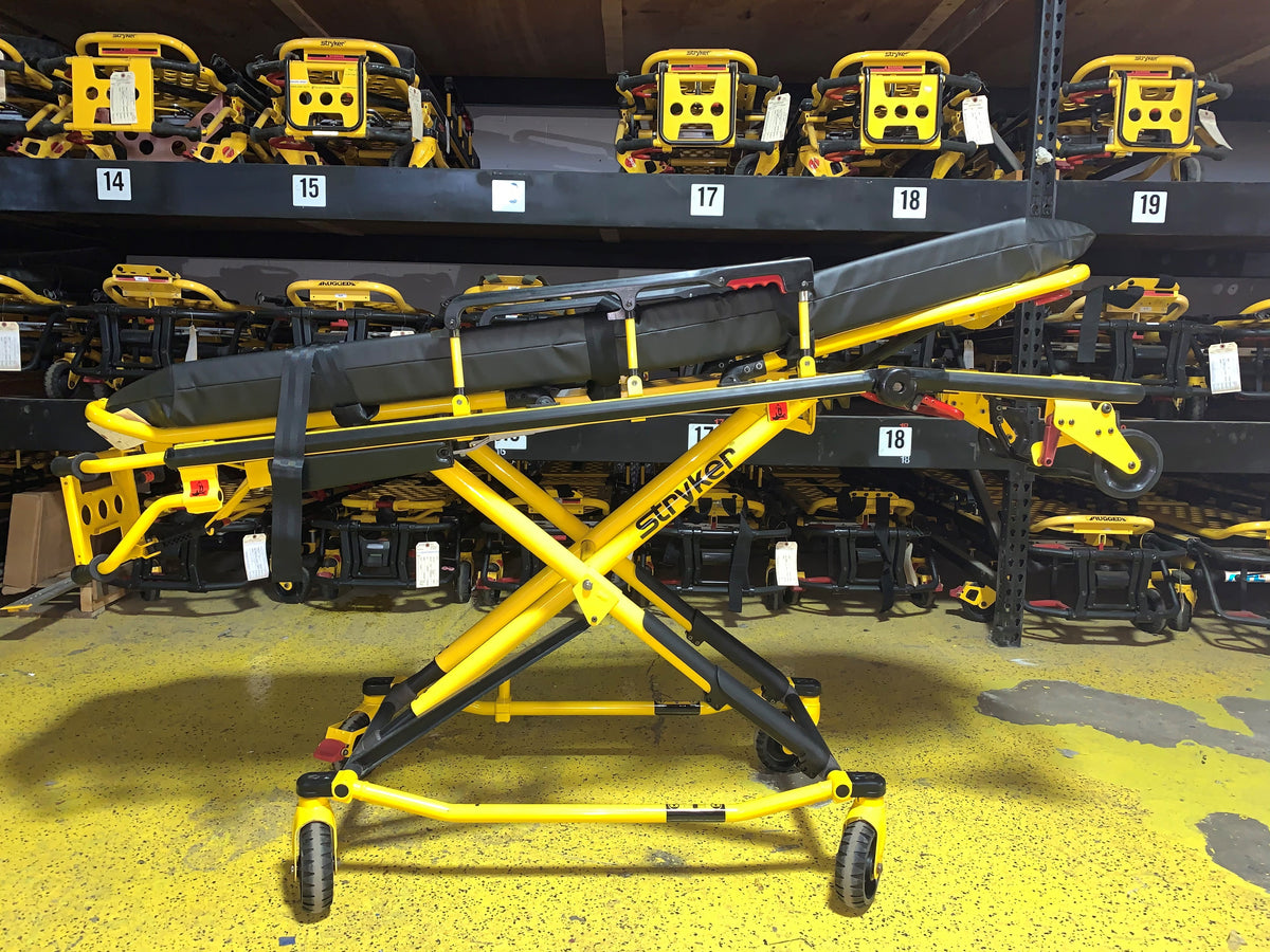 Stryker Mx Pro 600 LBS Capacity Ambulance Cot | Refurbished
